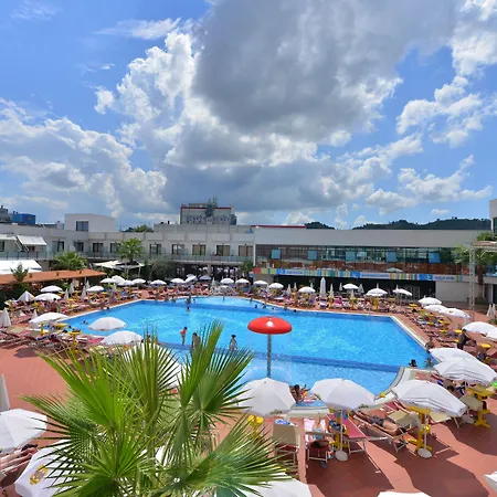 Te Stela & Курортный комплекс 4*