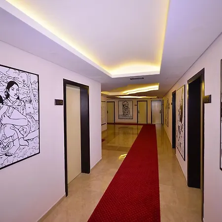 Te Stela & 4* Yrshek