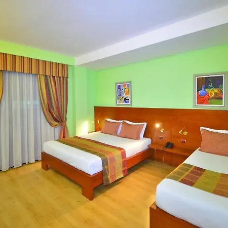 Üdülőközpont Te Stela & 4*