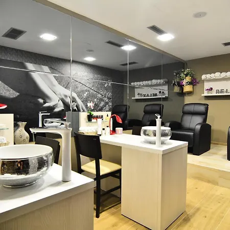 特斯乐度假酒店 度假村 4*